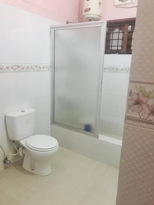 La Casa Trivandrum 4 Bhk Ac Luxury Villa At City Centre, Just 6 Kms To Airport Thiruvananthapuram Bagian luar foto
